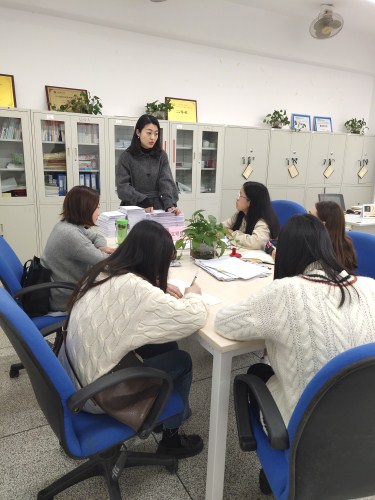 生活部会议.jpg 生活部会议.jpg